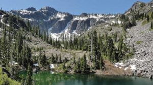 cascade-siskiyou national monument - bear mountain